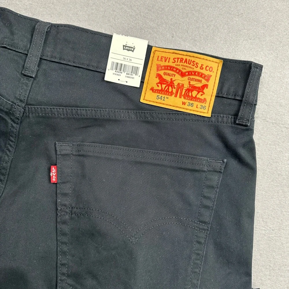 Levis 541 Athletic Taper Pants Mens 36x36 Black All Seasons Tech Stretch NEW